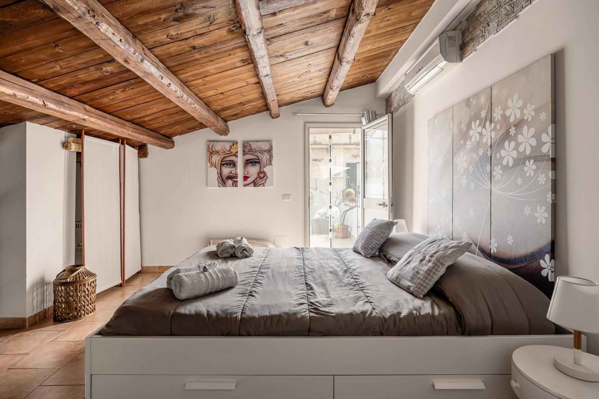 Sofia'S Apt Loft Incantevole Con Terrazza Privata Palermo Exteriör bild