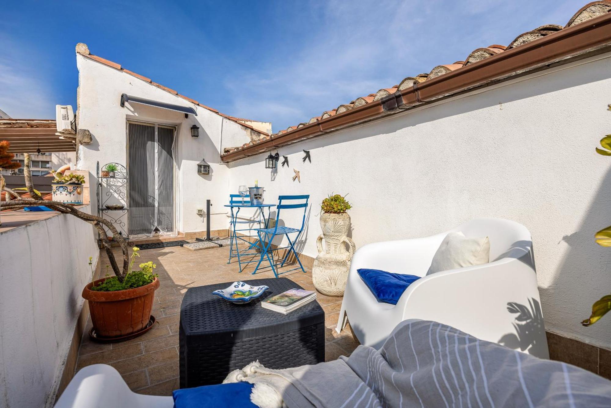 Sofia'S Apt Loft Incantevole Con Terrazza Privata Palermo Exteriör bild